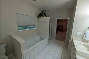 5981 Oak Ridge Dr, Huber Heights, OH 45424 - Photo 21