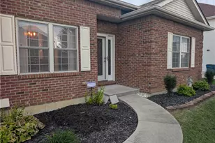 5981 Oak Ridge Dr, Huber Heights, OH 45424 - Photo 5