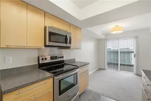 8442 McEwen Rd, Dayton, OH 45458 - Photo 17