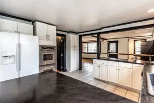 5654 Wilmington Rd, Washington Twp, OH 45054 - Photo 13