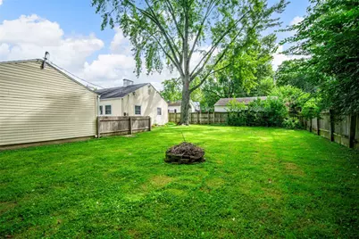 512 Earnshaw Drive, Kettering, OH 45429 - Photo 19