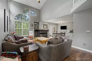 3932 W Summit Ridge Dr, Beavercreek, OH 45430 - Photo 3
