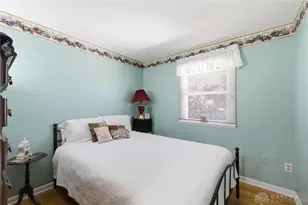 348 Ridgewood Dr, Fairborn, OH 45324 - Photo 15
