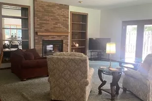2035 Canterbury Ct, Troy, OH 45373 - Photo 7