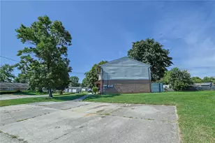 301 Sal Blvd, Trenton, OH 45067 - Photo 7