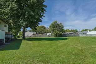 301 Sal Blvd, Trenton, OH 45067 - Photo 3