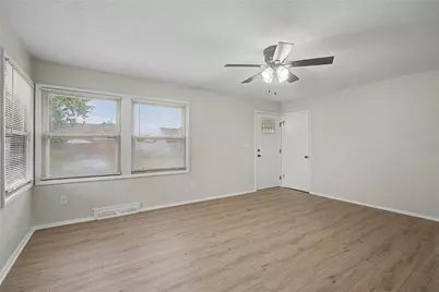 5346 Duquesne Avenue, Dayton, OH 45431 - Photo 9
