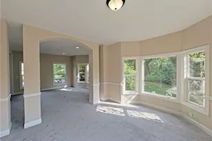 5 Sycamore Springs Dr, Springboro, OH 45066 - Photo 9