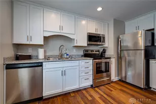 1126 Irving Ave, Dayton, OH 45419 - Photo 9