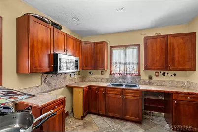 127 E Norman Avenue, Dayton, OH 45405 - Photo 9