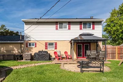 7600 Stonecrest Drive, Huber Heights, OH 45424 - Photo 33