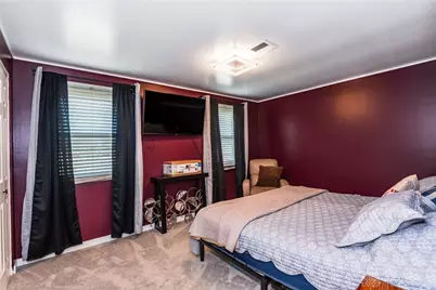 7600 Stonecrest Drive, Huber Heights, OH 45424 - Photo 21