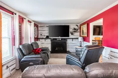 7600 Stonecrest Drive, Huber Heights, OH 45424 - Photo 15