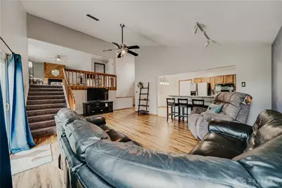 6675 Loblolly Drive, Dayton, OH 45424 - Photo 15