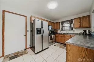 6675 Loblolly Dr, Dayton, OH 45424 - Photo 19
