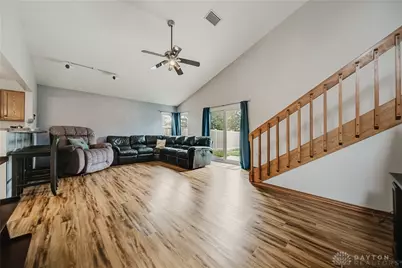 6675 Loblolly Drive, Dayton, OH 45424 - Photo 7