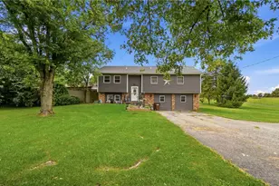 1733 Newlove Rd, South Charleston, OH 45368 - Photo 3