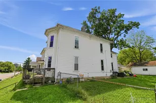 207 S Shaffer St, Springfield, OH 45506 - Photo 5