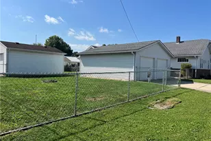 727 Spring St, Greenville, OH 45331 - Photo 9