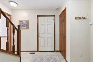 20 Robinglen Ct, Springboro, OH 45066 - Photo 5