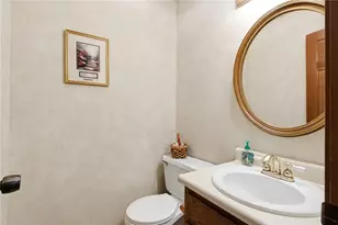 20 Robinglen Ct, Springboro, OH 45066 - Photo 11