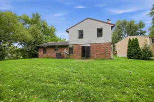 9735 Pellston Way, Miamisburg, OH 45342 - Photo 3