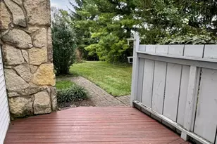 2665 Orchard Run Rd, West Carrollton, OH 45449 - Photo 3