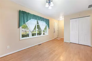 2512 Red Coach Dr, Springfield, OH 45503 - Photo 7