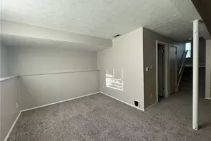4403 Woodpoint Ct, Huber Heights, OH 45424 - Photo 13