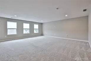 684 Newton Dr, Beavercreek, OH 45434 - Photo 29