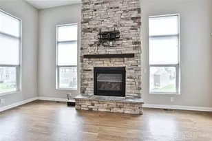 684 Newton Dr, Beavercreek, OH 45434 - Photo 19