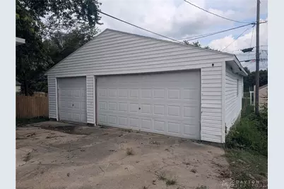 1646 Pell Drive, Dayton, OH 45410 - Photo 3