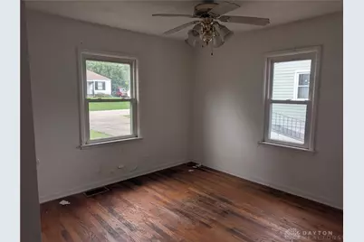 1646 Pell Drive, Dayton, OH 45410 - Photo 7