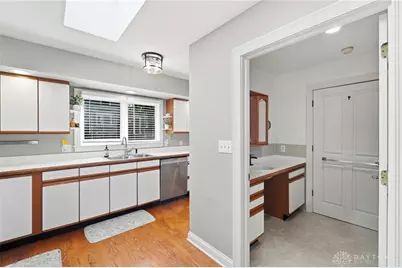 1630 S Main Street, Dayton, OH 45409 - Photo 21