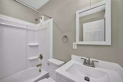 6240 Carmin Avenue, Dayton, OH 45417 - Photo 13