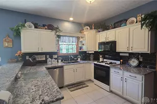 8207 Waynesboro Way, Waynesville, OH 45068 - Photo 23