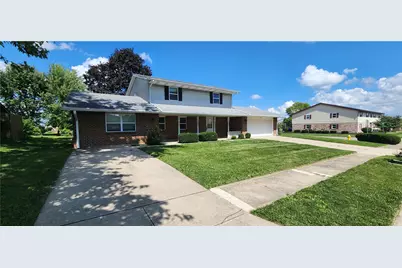 825 Comanche Lane, Tipp City, OH 45371 - Photo 3