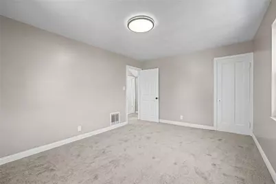 1127 Cedar Avenue, Cincinnati, OH 45224 - Photo 23