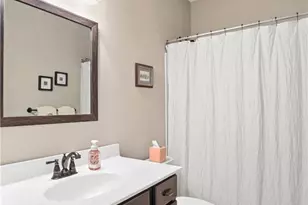 360 Woodstream Dr, Springboro, OH 45066 - Photo 37