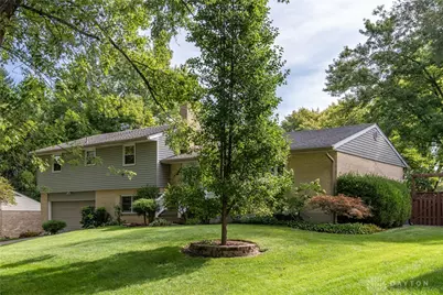 6912 Morrow Drive, Clayton, OH 45415 - Photo 3