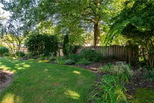 8972 Deep Forest Ln, Washington Twp, OH 45458 - Photo 27