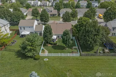 365 W Pugh Drive, Springboro, OH 45066 - Photo 3