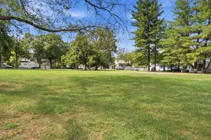 3837 Oak St, Cincinnati, OH 45227 - Photo 57