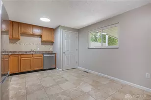 230 Laredo Ave, Jackson Twp, OH 45345 - Photo 7