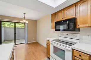9765 Centerville Creek Ln, Washington Twp, OH 45458 - Photo 25