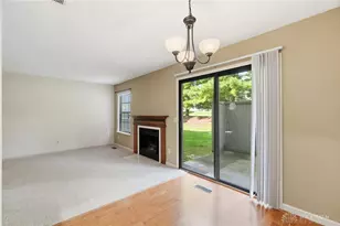9765 Centerville Creek Ln, Washington Twp, OH 45458 - Photo 17