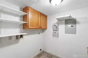 9765 Centerville Creek Ln, Washington Twp, OH 45458 - Photo 23