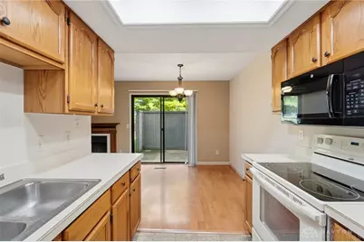 9765 Centerville Creek Lane, Washington Twp, OH 45458 - Photo 27