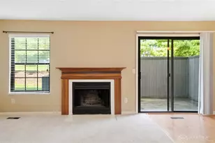9765 Centerville Creek Ln, Washington Twp, OH 45458 - Photo 15