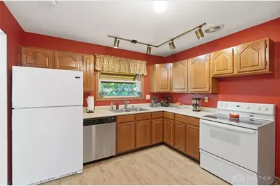 4749 Archmore Drive, Kettering, OH 45440 - Photo 11